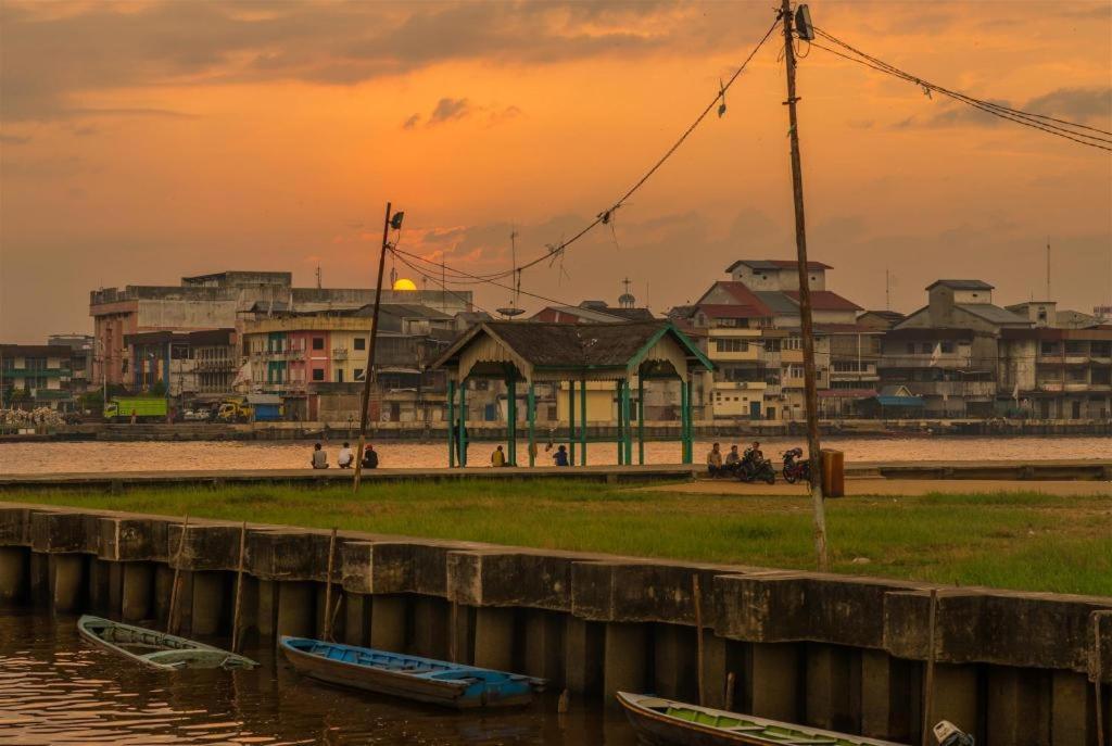 Orchardz Hotel Gajah Mada Pontianak Exteriér fotografie