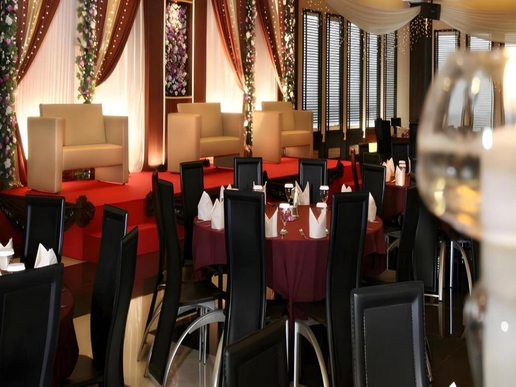Orchardz Hotel Gajah Mada Pontianak Exteriér fotografie
