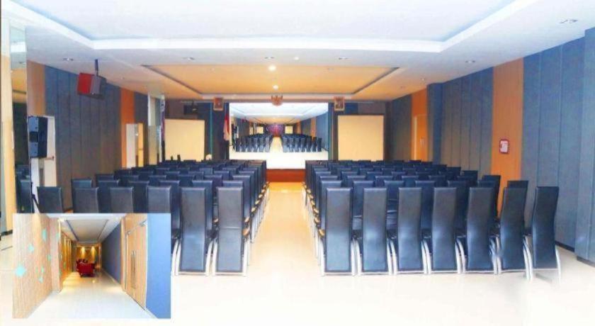 Orchardz Hotel Gajah Mada Pontianak Exteriér fotografie