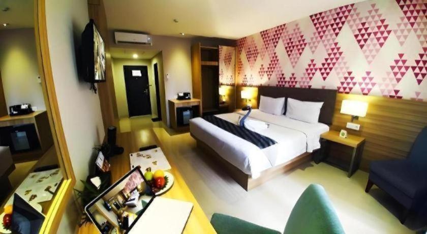 Orchardz Hotel Gajah Mada Pontianak Exteriér fotografie