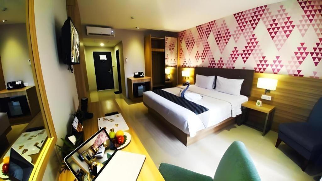 Orchardz Hotel Gajah Mada Pontianak Exteriér fotografie